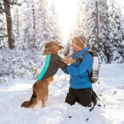 Ruffwear Cloud Chaser Jacket, Aurora Teal -Garden Supplies Sales 2024 05104 Cloud Chaser Aurora Teal Edison Cross Country WEB 25 640x 60352.1634950712