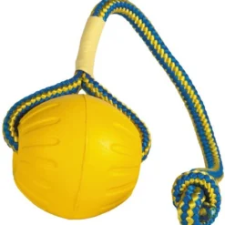 Starmark Swing & Fling DuraFoam Ball