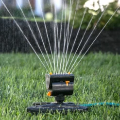 Melnor XT Mini-Turbo Oscillating Sprinkler -Garden Supplies Sales 2024 4060 INUSE 510x765 31208.1616518824